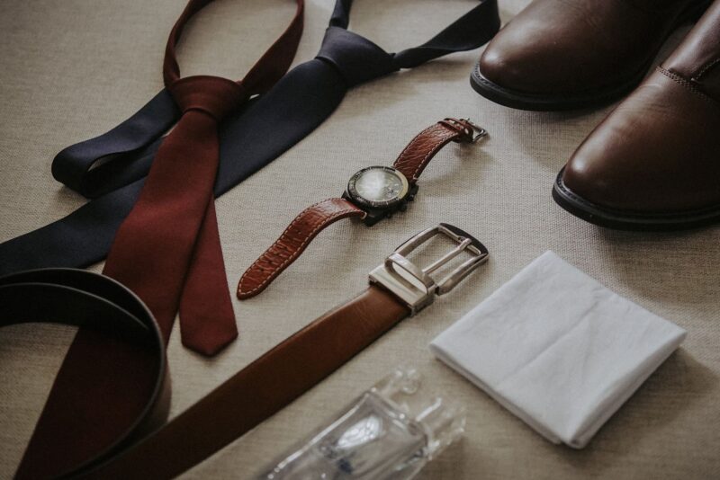 Guarda-roupa masculino essencial: as 12 peças que todo homem deveria ter