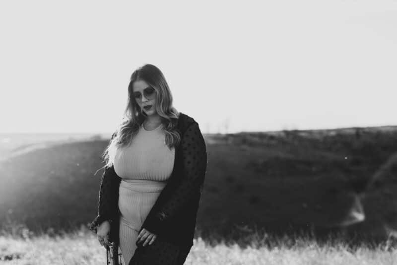 Moda plus size sem regras ultrapassadas: vista o que você ama, do jeito certo para você